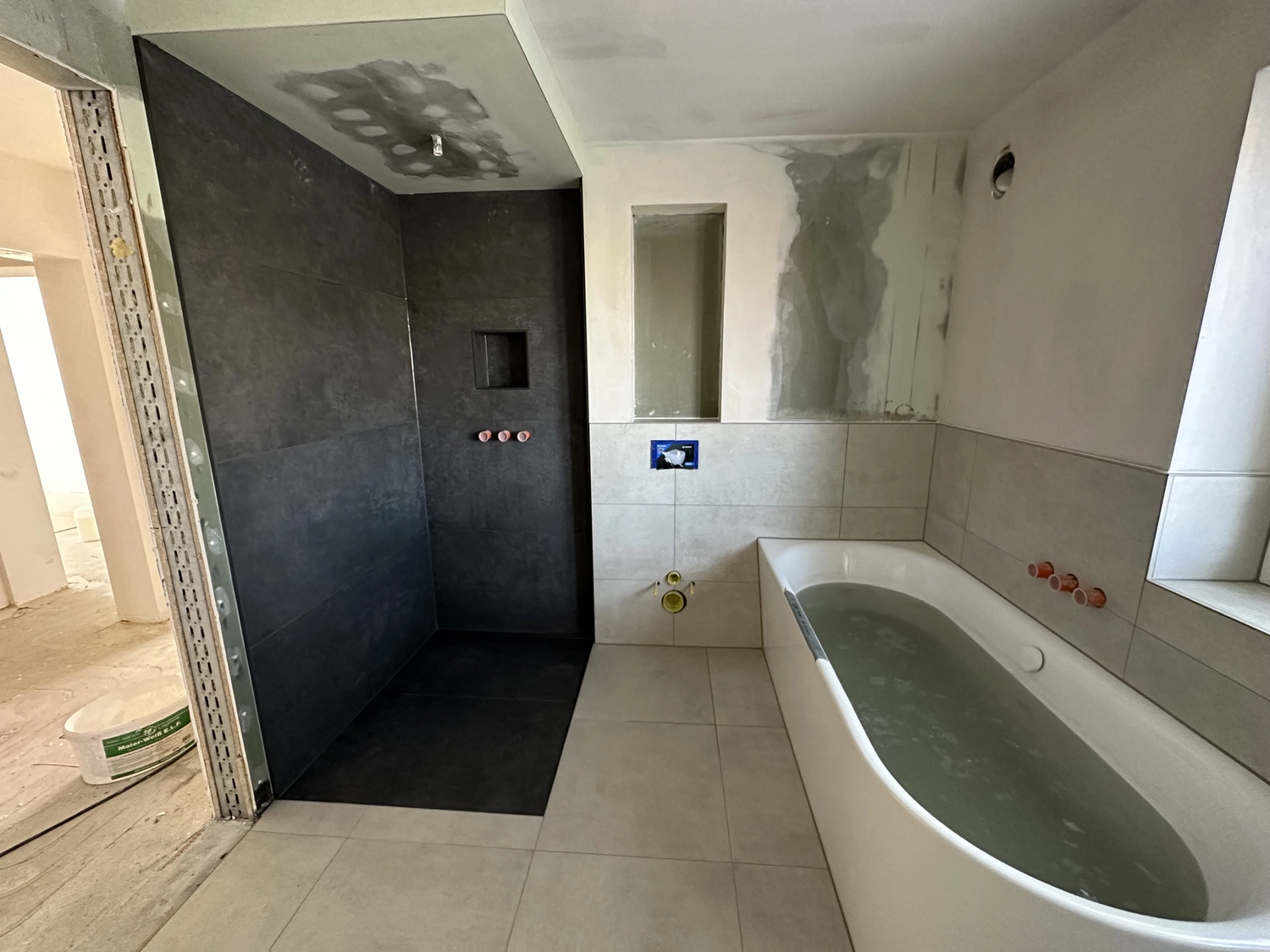 Vellaro Bäder & Räume - Komplette Badsanierung - Badezimmer