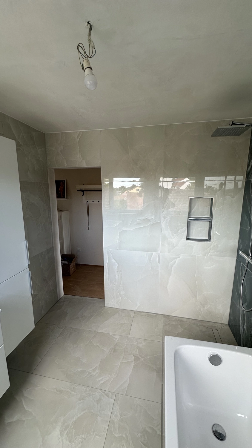 Vellaro Bäder & Räume - Komplette Badsanierung - Badezimmer