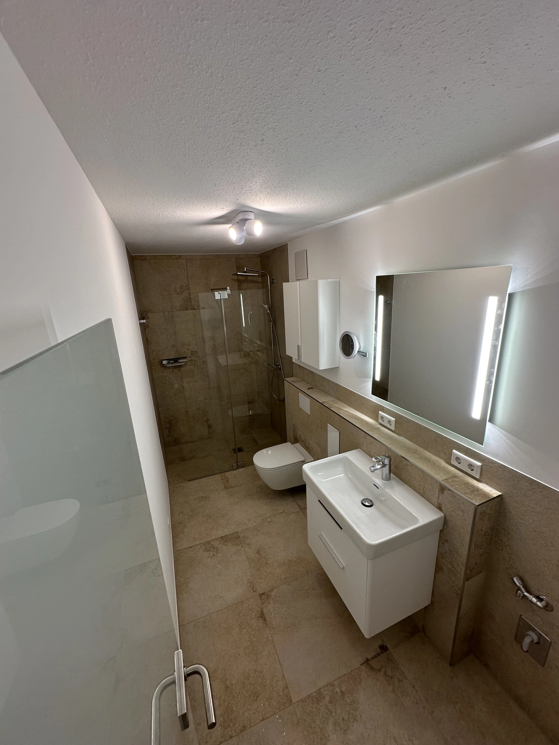 Vellaro Bäder & Räume - Komplette Badsanierung - Badezimmer