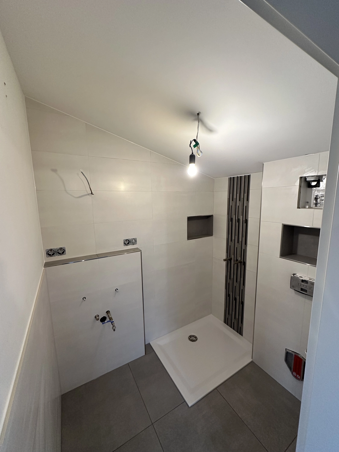 Vellaro Bäder & Räume - Komplette Badsanierung - Badezimmer